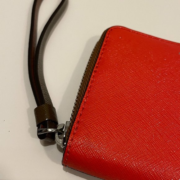 Marc Jacobs Bright Orange Wristlet Wallet - Picture 2 of 10
